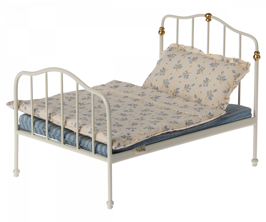 Vintage Metal Bed
