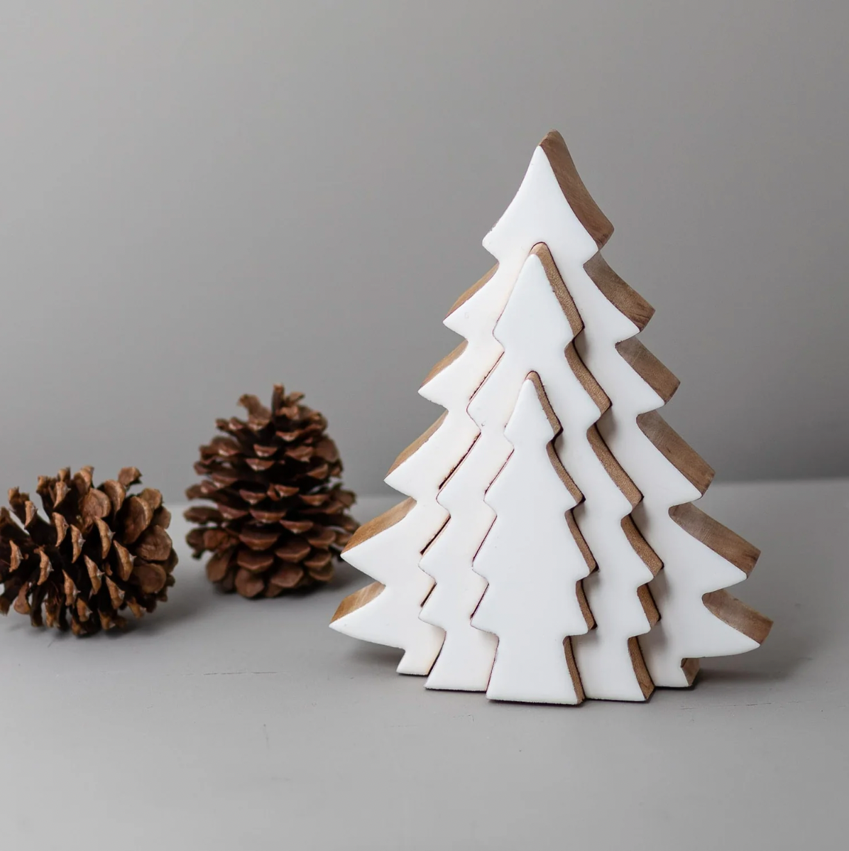 Mango Wood & Enamel Pop-Out Tree