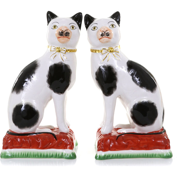 Staffordshire Cat Sculpture Pair
