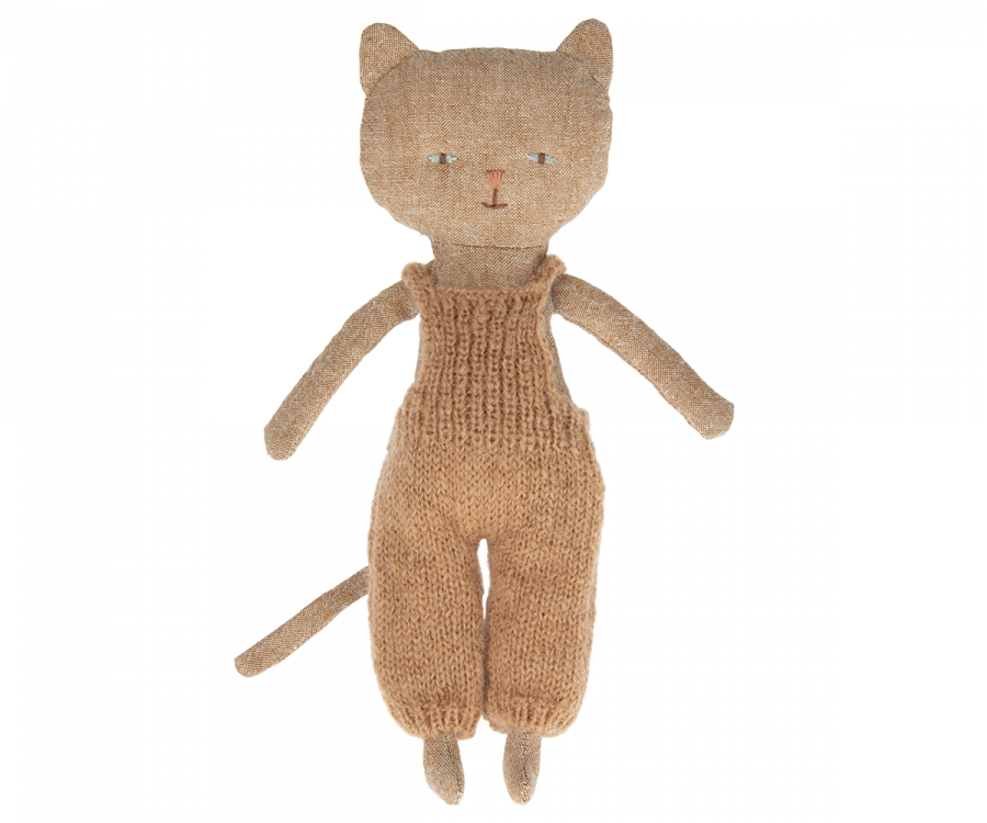 Chaton in Overalls