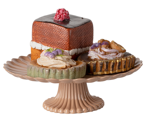 Cakes & Cake Stand