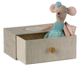 Dance Mouse in Daybed