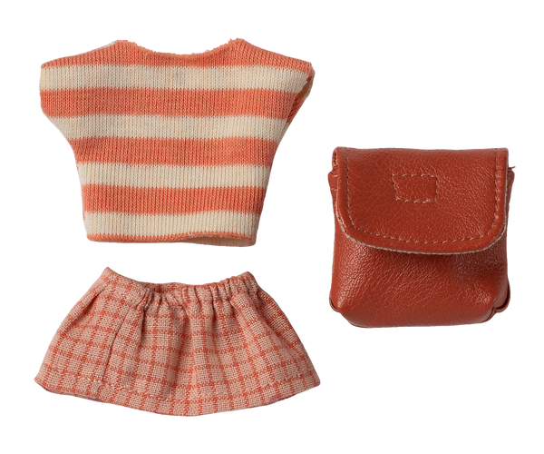 Clothes & Bag for Big Sister Mouse